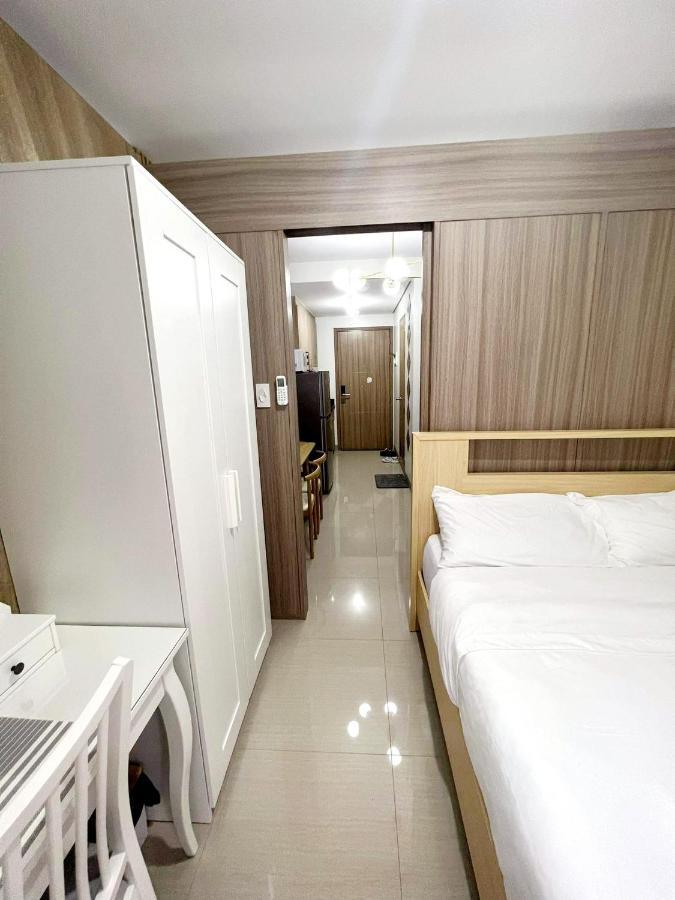 Steff's 1291 @ Shore 2 Pasay * Manila